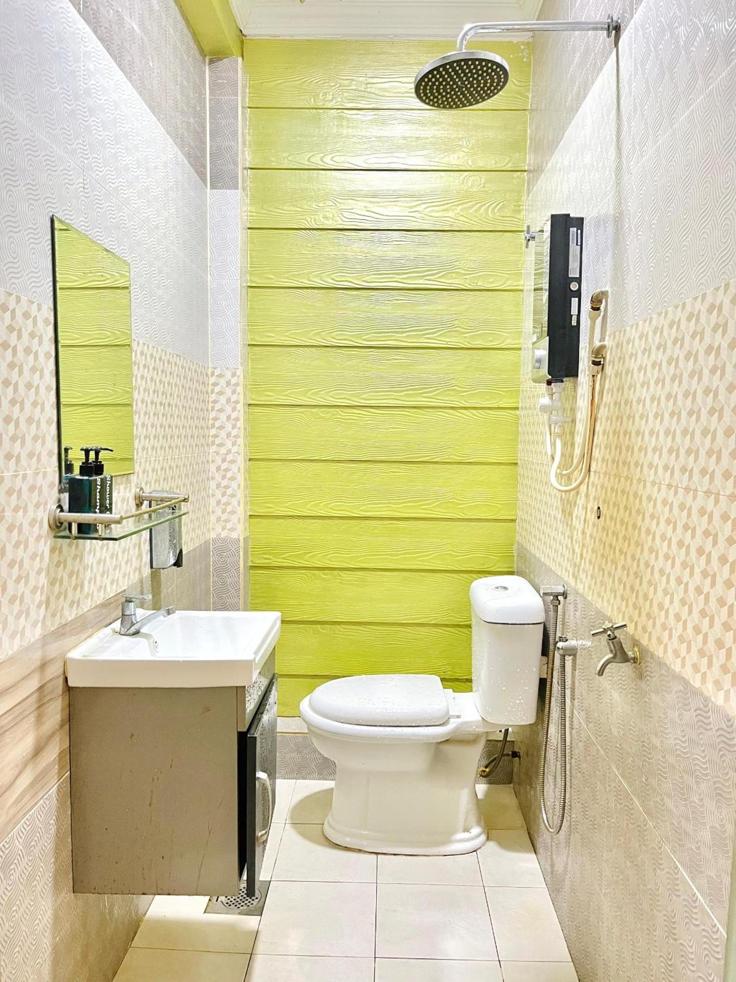 Suza Hostel Tumpat Екстер'єр фото