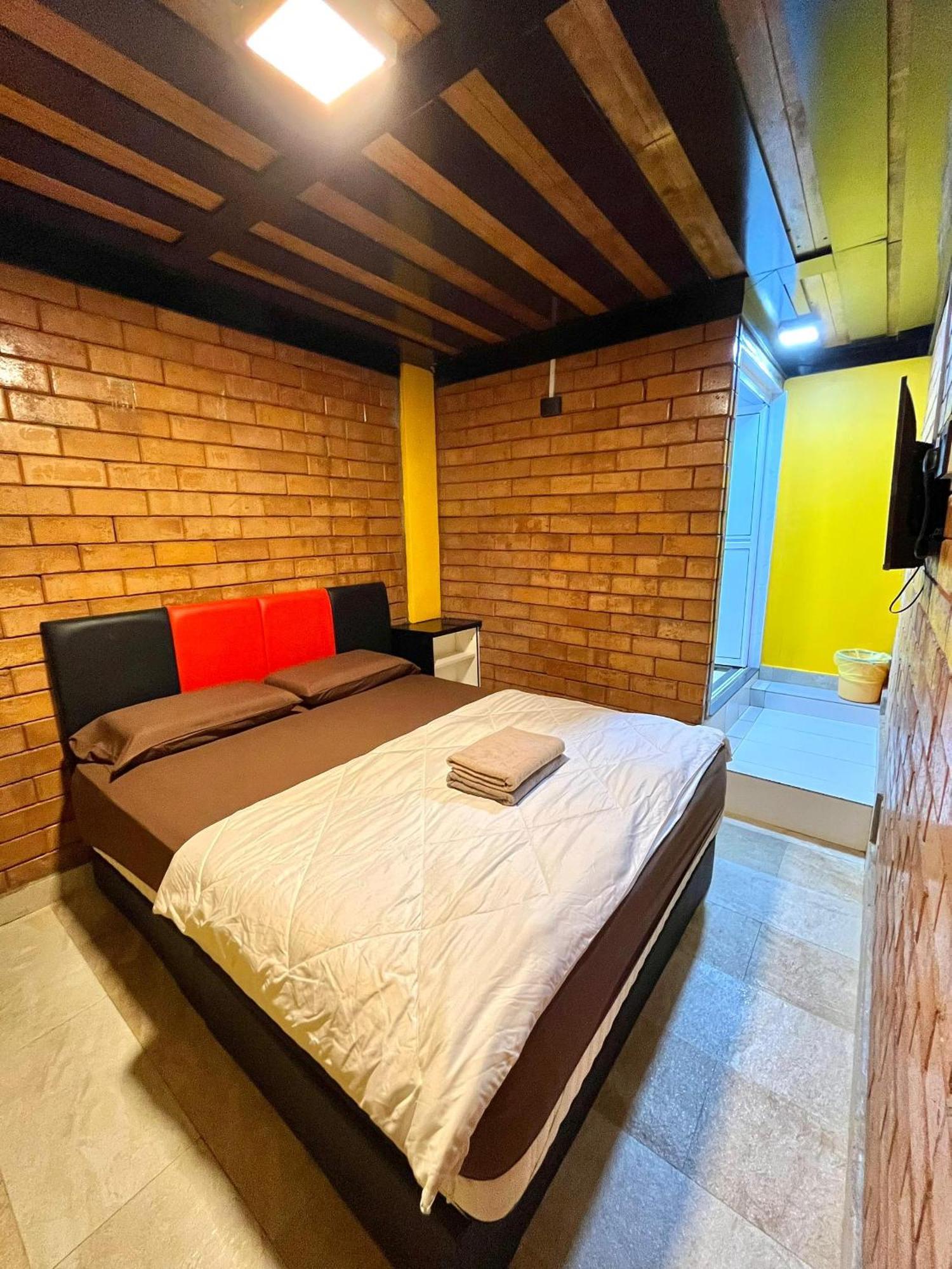 Suza Hostel Tumpat Екстер'єр фото